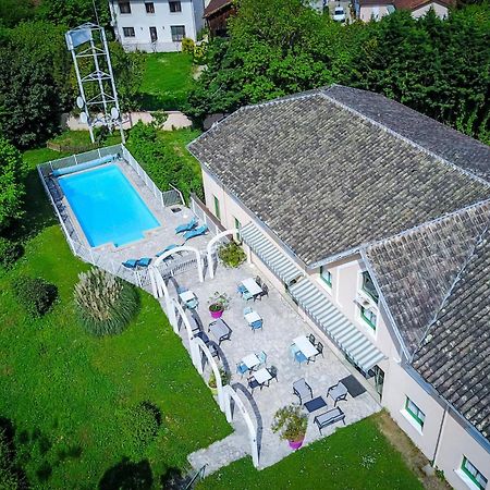 N'Atura Hotel Aire-sur-lʼAdour Esterno foto
