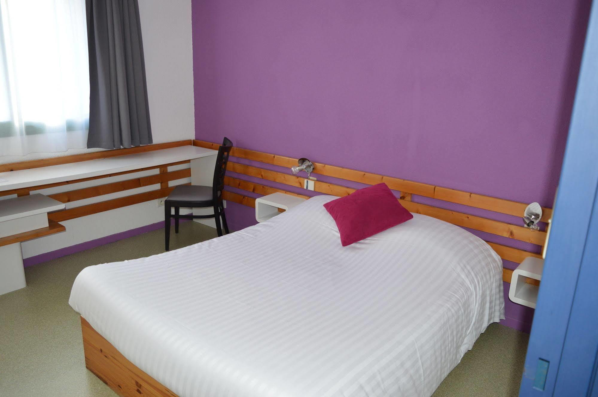 N'Atura Hotel Aire-sur-lʼAdour Esterno foto
